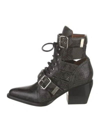 Pre-owned Chloé Embossed Leather Cutout Accent Lace-up Boots In Black