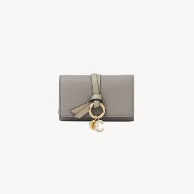 Chloé Étui À Clés Alphabet En Cuir Grainé Femme Gris Taille Onesize 100% Cuir De Veau In Grey