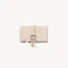Chloé Étui À Clés Alphabet En Cuir Grainé Femme Rose Taille Onesize 100% Cuir De Veau In Pink