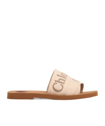 Chloé X High Summer Woody Embroidered Logo Flat Sandals In Neutral