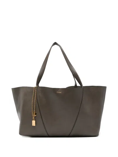 Chloé Grainy-leather Charm-detail Tote Bag In White