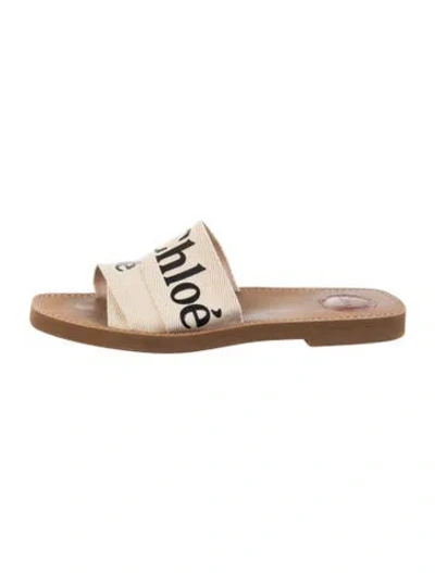 Pre-owned Chloé Graphic Print Slides In Neutral