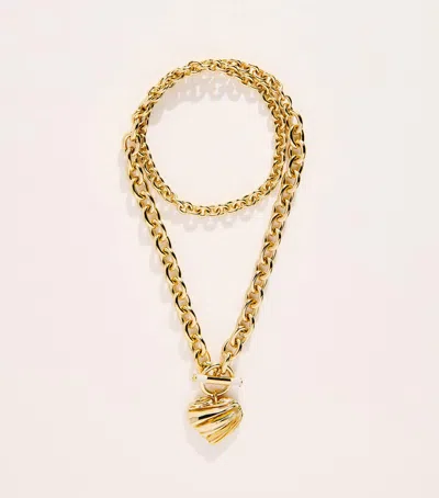 Chloé Heart Pendant Necklace In Gold