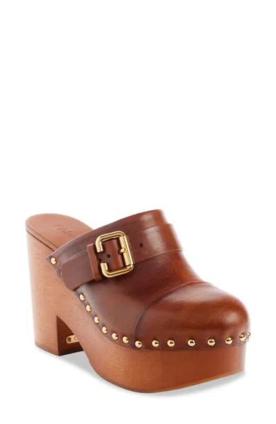 Chloé Jeanette Platform Clog In Ginger Brown