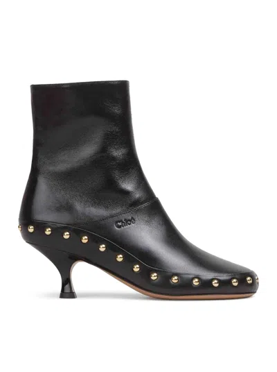 Chloé Junie Leather Boots With Studded Details In Black