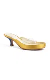 Chloé Junie Sandals In Gold