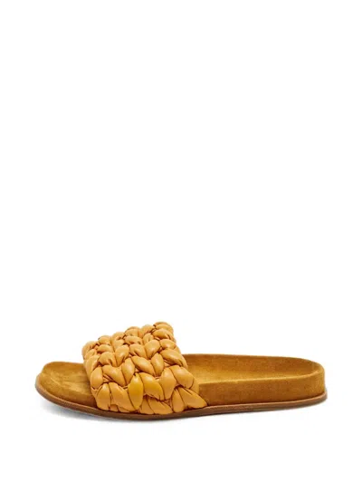 Pre-owned Chloé Kacey Braided Flat Sandals In Yellow