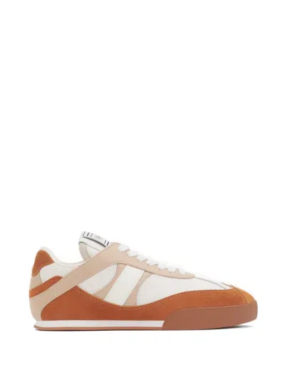 Chloé Kick Brown Trainer With Logo Patch On The Tongue And Logo Lettering On The Back In Fabric And Suede 