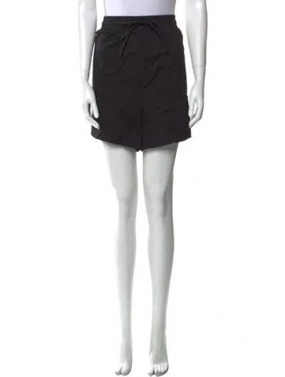 Pre-owned Chloe Kristyn Knee-length Shorts In Black