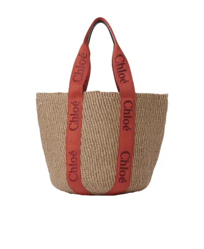 Chloé Large Woody Handbag In Brown