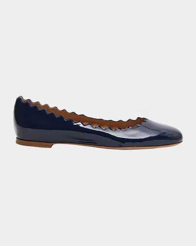 Chloé Lauren Patent Leather Scalloped Ballet Flats In Black