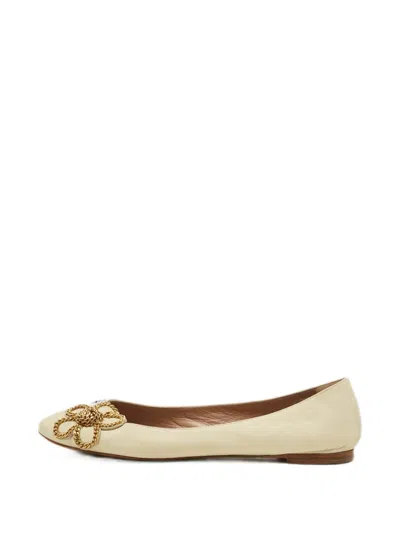Pre-owned Chloé Laurena Scalloped Leather Ballet Flats In Neutral