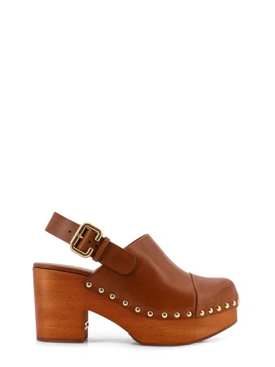 Chloé Chunky Heel Stud Embellishments Wooden Platform Pumps In Ginger Brown