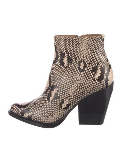 Pre-owned Chloé Leather Animal Print Boots In Neutral