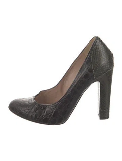 Pre-owned Chloé Leather Animal Print Pumps In Black