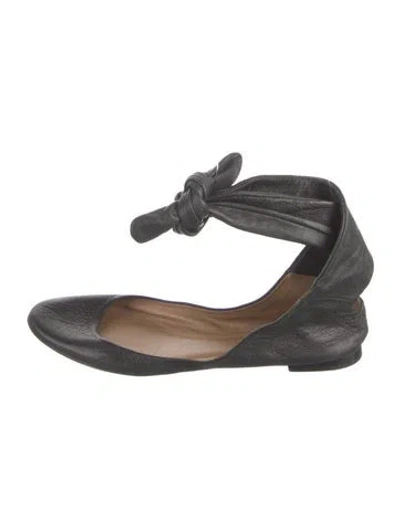 Pre-owned Chloé Leather Ballet Flats In Black