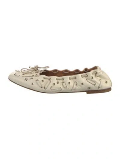 Pre-owned Chloé Leather Ballet Flats In Neutral