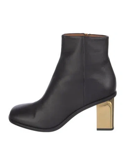 Pre-owned Chloé Leather Boots In Black