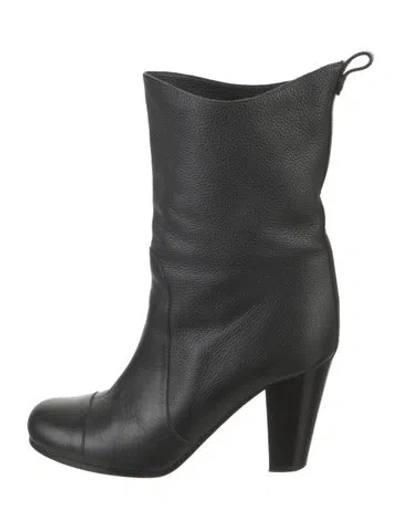 Pre-owned Chloé Leather Boots In Black