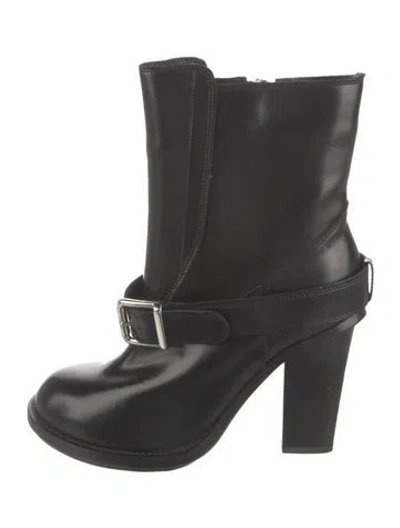 Pre-owned Chloé Leather Boots In Black