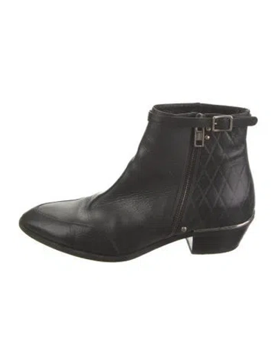 Pre-owned Chloé Leather Boots In Black
