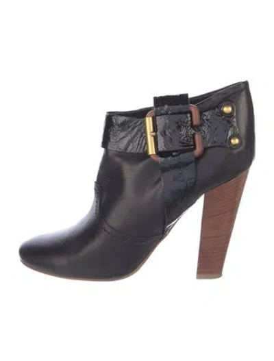 Pre-owned Chloé Leather Boots In Black