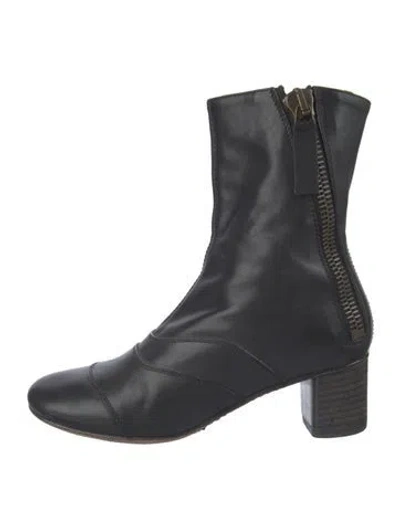 Pre-owned Chloé Leather Boots In Black