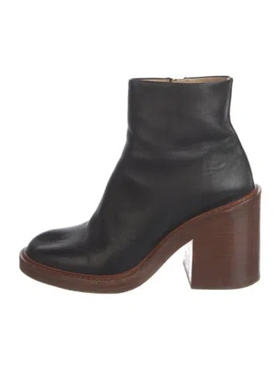 Pre-owned Chloé Leather Boots In Black