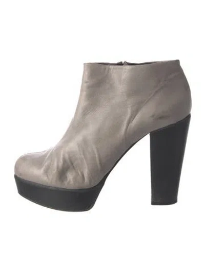 Pre-owned Chloé Leather Boots In Gray