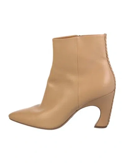 Pre-owned Chloé Leather Boots In Neutral