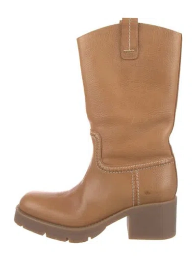 Pre-owned Chloé Leather Boots In Neutral
