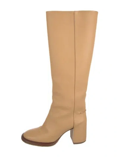 Pre-owned Chloé Leather Boots In Neutral