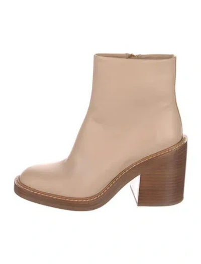 Pre-owned Chloé Leather Boots In Neutral