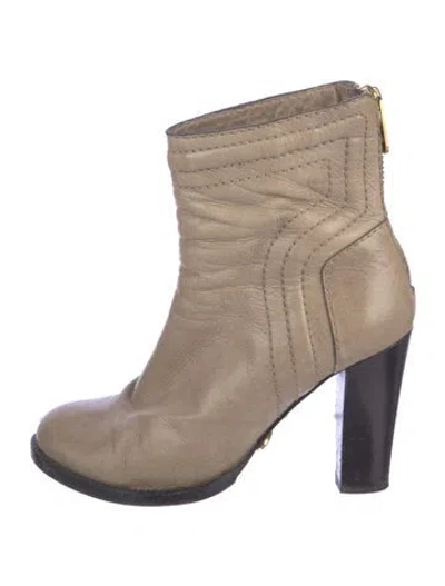Pre-owned Chloé Leather Boots In Neutral
