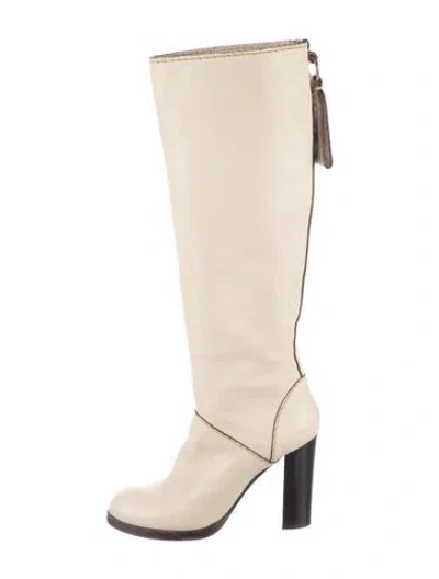 Pre-owned Chloé Leather Boots In Neutral