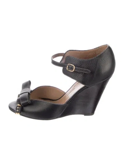 Pre-owned Chloé Leather Bow Accents Sandals In Black