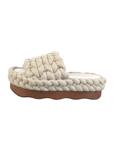 Pre-owned Chloé Leather Braided Accents Slides In White