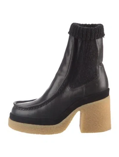 Pre-owned Chloé Leather Chelsea Boots In Black