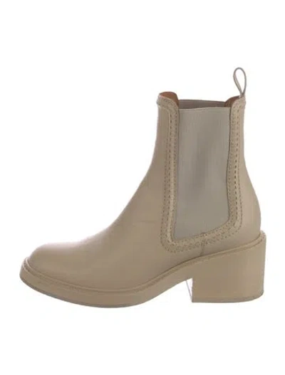 Pre-owned Chloé Leather Chelsea Boots In Neutral