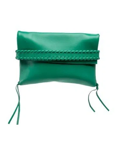 Pre-owned Chloé Leather Clutch In Green