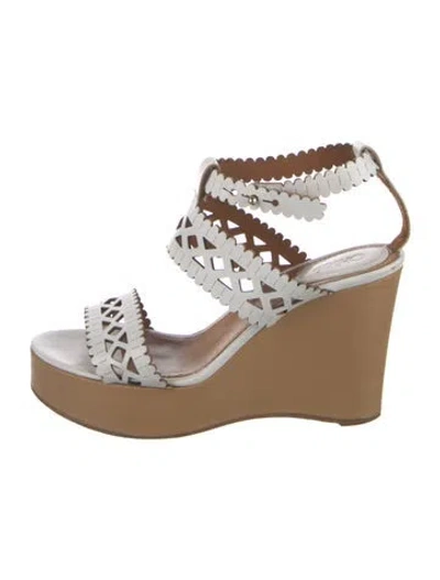 Pre-owned Chloé Leather Colorblock Pattern Slingback Pumps In White