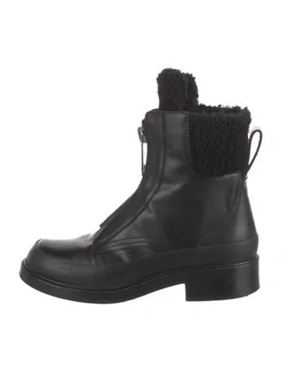 Pre-owned Chloé Leather Combat Boots In Black