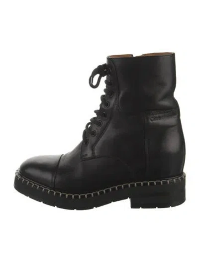 Pre-owned Chloé Leather Combat Boots In Black