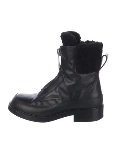 Pre-owned Chloé Leather Combat Boots In Black