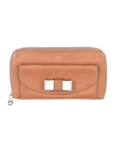 Pre-owned Chloé Leather Continental Wallet In Brown
