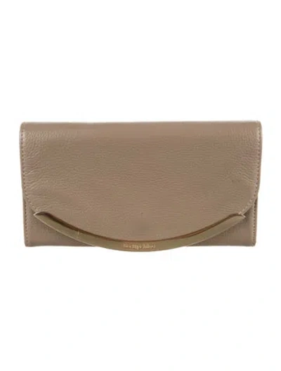 Pre-owned Chloé Leather Continental Wallet In Gray