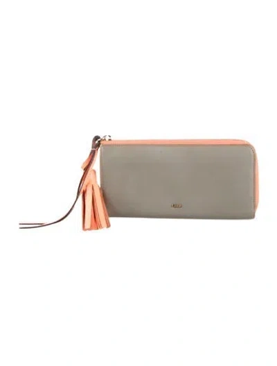 Pre-owned Chloé Leather Continental Wallet In Gray