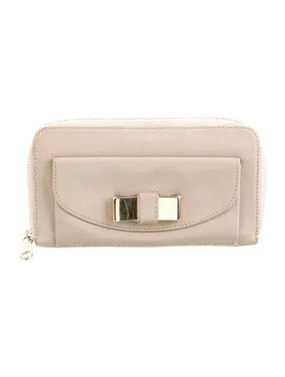 Pre-owned Chloé Leather Continental Wallet In Silver