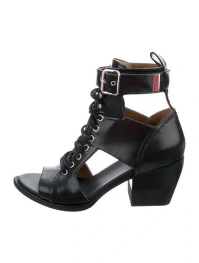 Pre-owned Chloé Leather Cutout Accent Gladiator Sandals In Black
