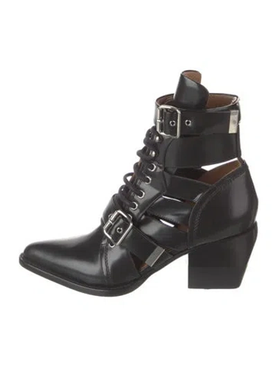 Pre-owned Chloé Leather Cutout Accent Lace-up Boots In Black